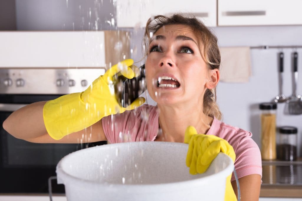 Emergency Water Damage Restoration in Los Angeles: What to Do First